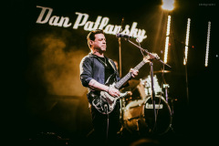 dan25-82
