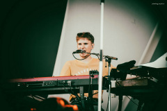 giant-98