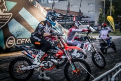 show-14