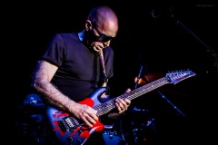 satriani23-10