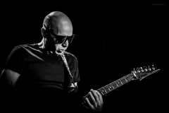 satriani23-18