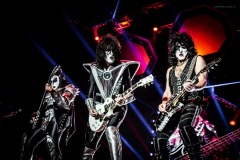 kiss-10