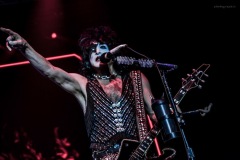 kiss-12