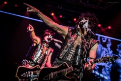 kiss-29