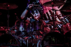 kiss-8
