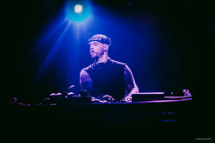 manmachine-5