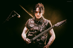motionless-141