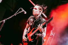 motionless-32