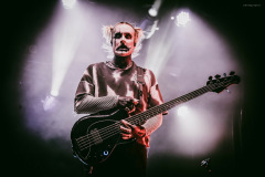 motionless-57