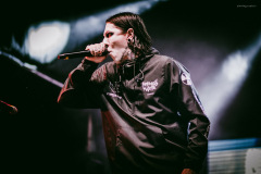 motionless-65