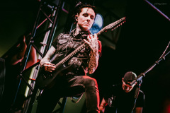 motionless-69