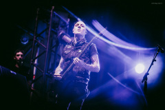 motionless-82