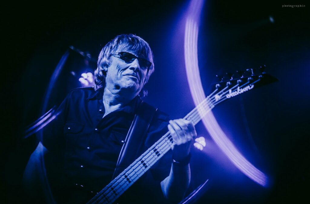 Grey Attack – Dürer Kert 2025.11.27.