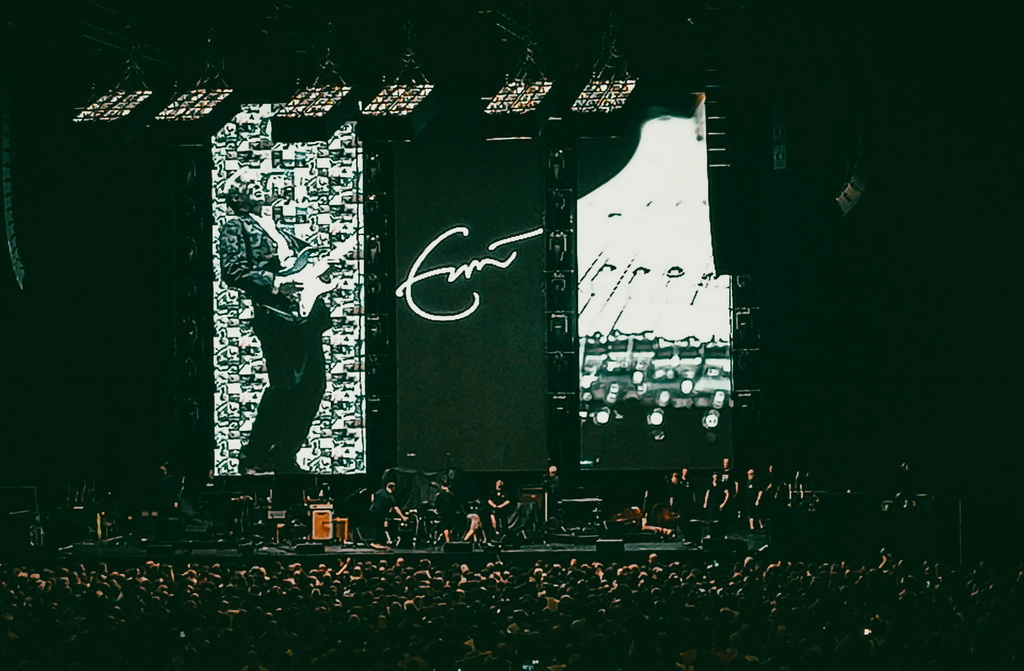 Örömkönnyek legális kokainnal – Eric Clapton koncertbeszámoló